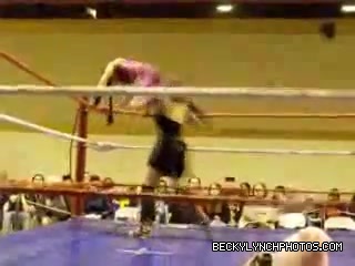 Supergirls_Championship_Match_113.jpg