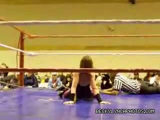 Supergirls_Championship_Match_189.jpg