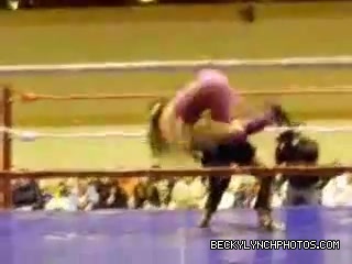 Supergirls_Championship_Match_221.jpg