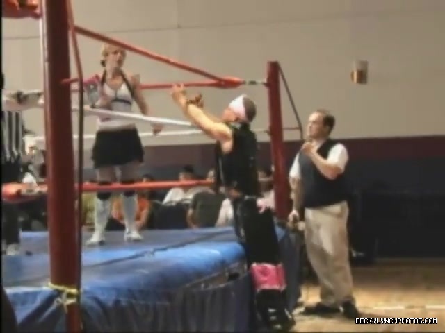 Rebecca_Knox_28Becky_lynch29_vs_Madison_2005_172.jpg
