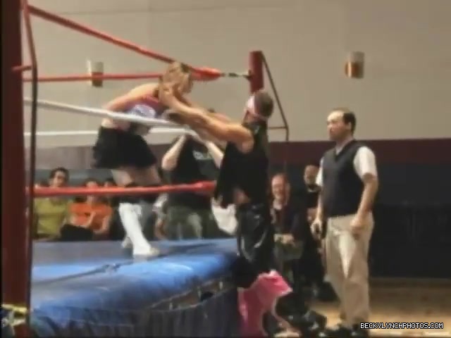 Rebecca_Knox_28Becky_lynch29_vs_Madison_2005_174.jpg