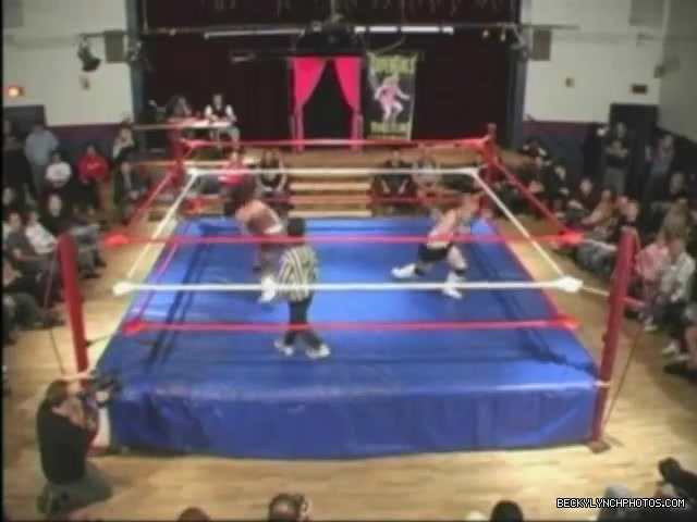 Rebecca_Knox_28Becky_lynch29_vs_Madison_2005_200.jpg