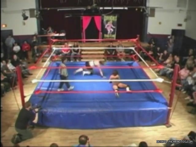 Rebecca_Knox_28Becky_lynch29_vs_Madison_2005_300.jpg