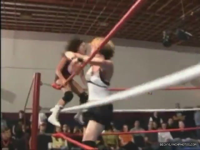 Rebecca_Knox_28Becky_lynch29_vs_Madison_2005_473.jpg