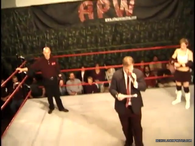 Rebecca_Knox_vs__Mariko_Yoshida_105.jpg