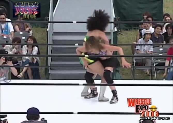 becky_lynch_vs_kyoko_kimura_in_japan_in_2006-yc0uz4suncp31_065.jpg