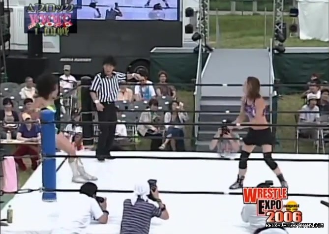 becky_lynch_vs_kyoko_kimura_in_japan_in_2006-yc0uz4suncp31_105.jpg