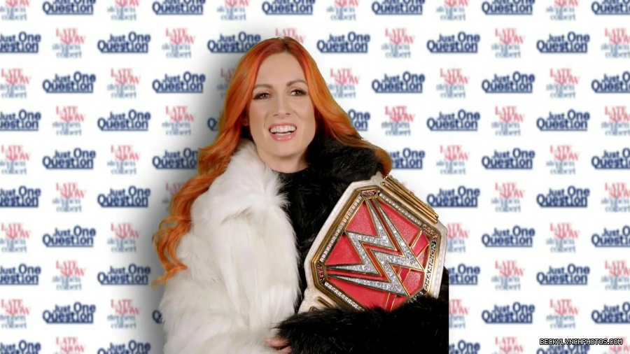 Just_One_Question_WWE_Superstars_Edition_0535.jpg