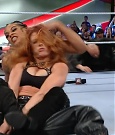 Bianca_and_Becky_RAW_mp40415.jpg