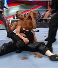Bianca_and_Becky_RAW_mp40433.jpg
