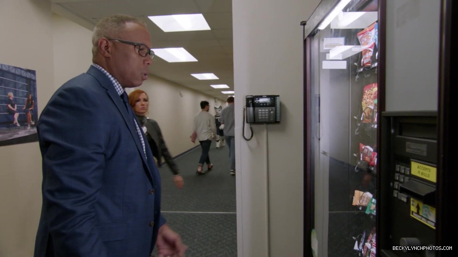 This_is_SportsCenter_Vending_Machine_032.jpg