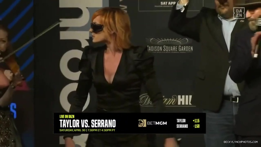 KATIE_TAYLOR_vs__AMANDA_SERRANO_WEIGH-IN_LIVESTREAM_Trim_0890.jpg