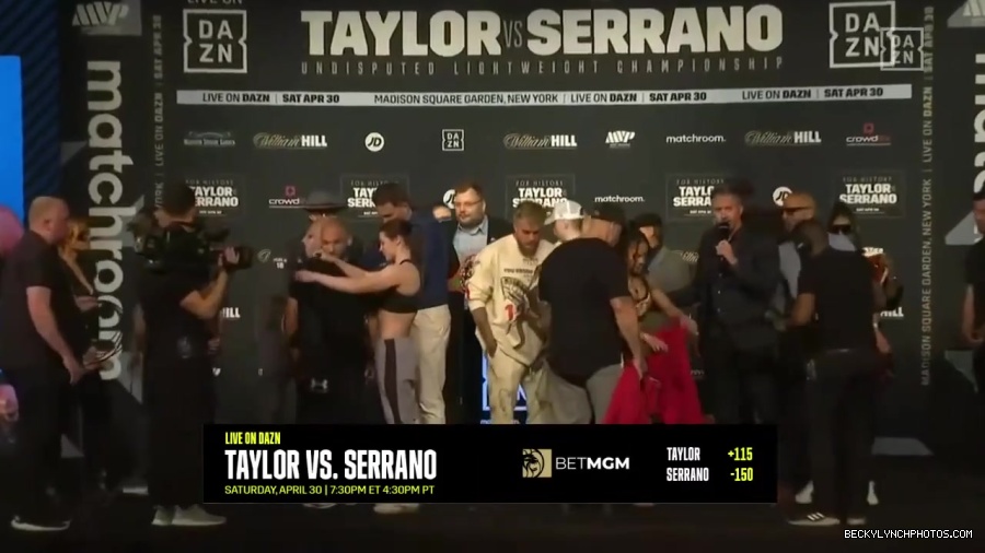 KATIE_TAYLOR_vs__AMANDA_SERRANO_WEIGH-IN_LIVESTREAM_Trim_1933.jpg