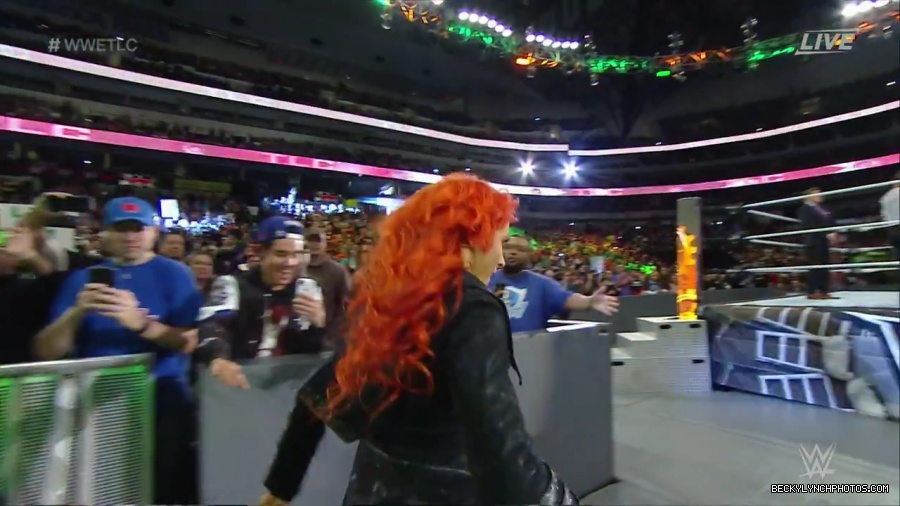 WWE_TLC_2016_PPV_720p_WEB_h264-HEEL_mp40070.jpg