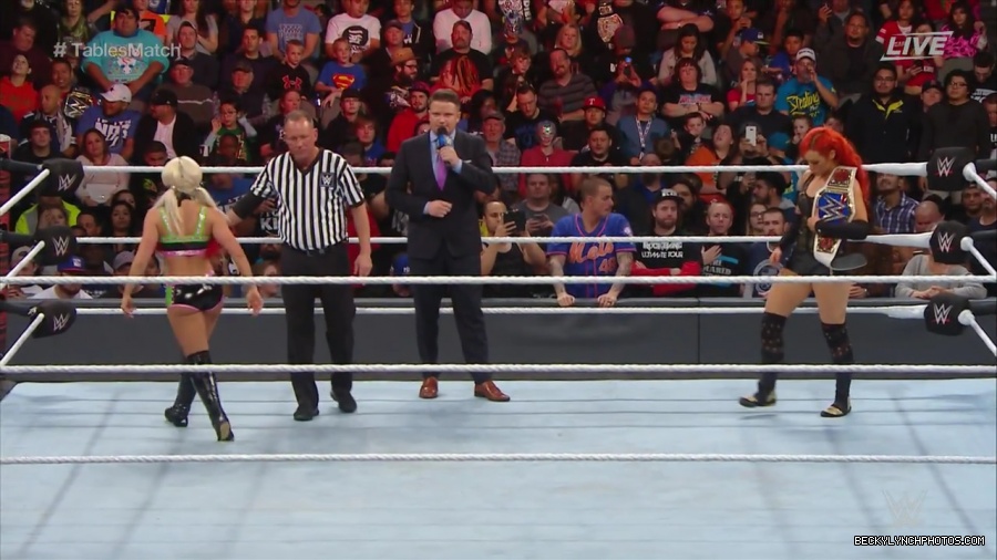 WWE_TLC_2016_PPV_720p_WEB_h264-HEEL_mp40121.jpg