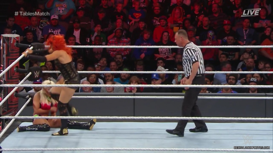 WWE_TLC_2016_PPV_720p_WEB_h264-HEEL_mp40164.jpg