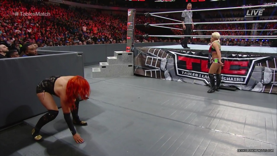 WWE_TLC_2016_PPV_720p_WEB_h264-HEEL_mp40204.jpg