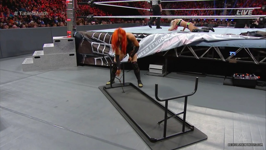WWE_TLC_2016_PPV_720p_WEB_h264-HEEL_mp40316.jpg