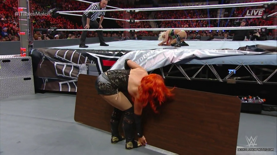 WWE_TLC_2016_PPV_720p_WEB_h264-HEEL_mp40330.jpg