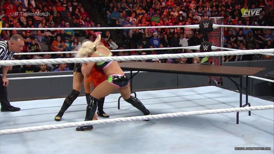 WWE_TLC_2016_PPV_720p_WEB_h264-HEEL_mp40561.jpg