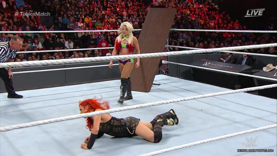 WWE_TLC_2016_PPV_720p_WEB_h264-HEEL_mp40702.jpg