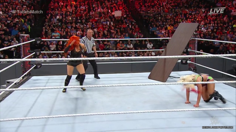WWE_TLC_2016_PPV_720p_WEB_h264-HEEL_mp40719.jpg