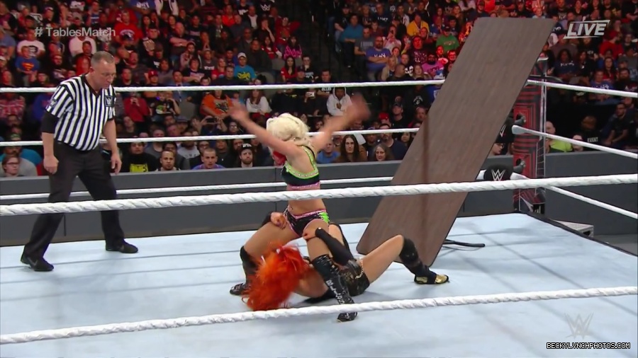 WWE_TLC_2016_PPV_720p_WEB_h264-HEEL_mp40761.jpg