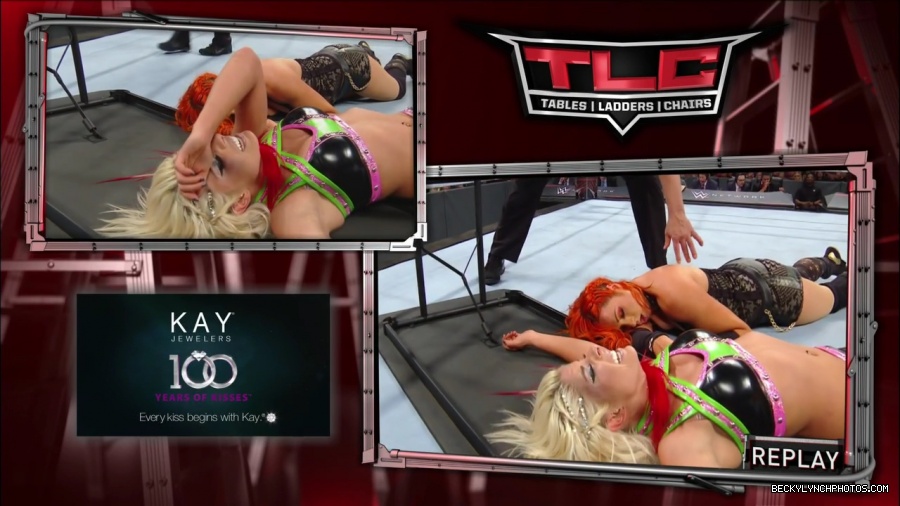 WWE_TLC_2016_PPV_720p_WEB_h264-HEEL_mp40853.jpg