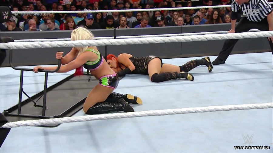 WWE_TLC_2016_PPV_720p_WEB_h264-HEEL_mp40875.jpg