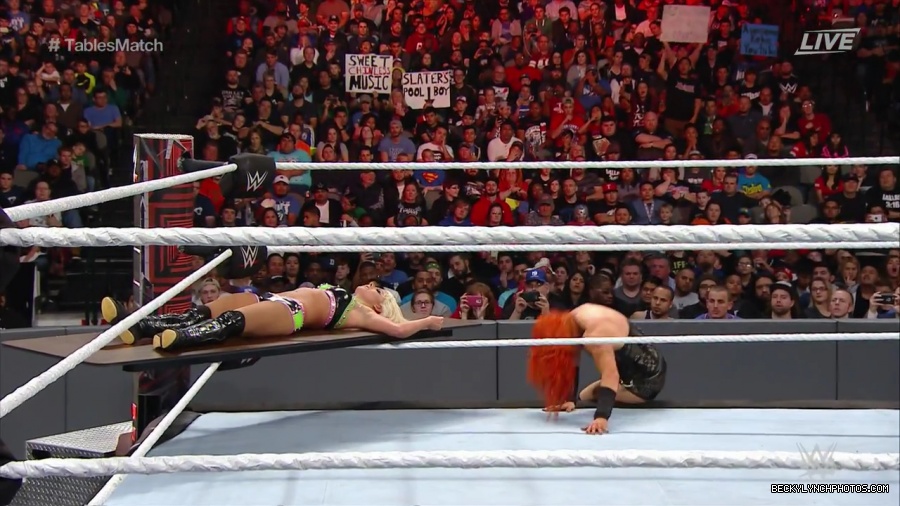 WWE_TLC_2016_PPV_720p_WEB_h264-HEEL_mp40964.jpg