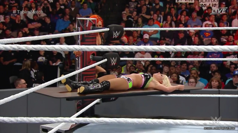 WWE_TLC_2016_PPV_720p_WEB_h264-HEEL_mp40970.jpg