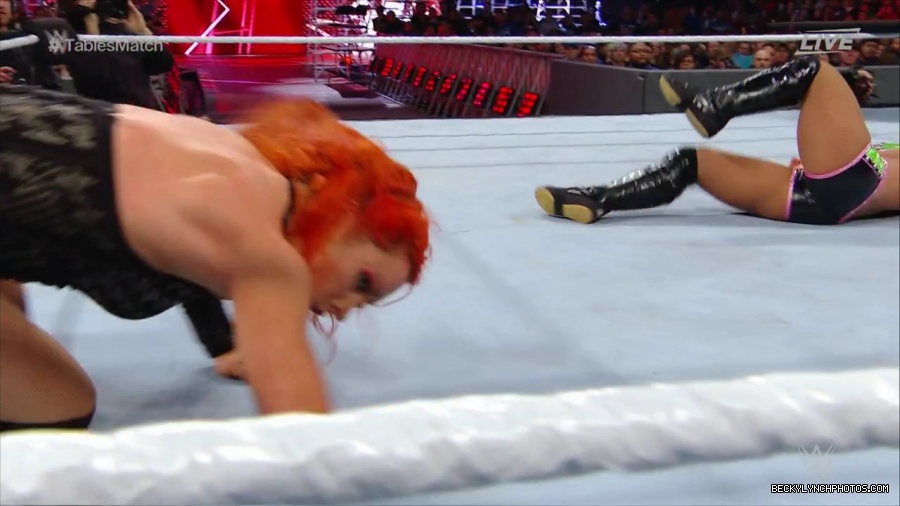 WWE_TLC_2016_PPV_720p_WEB_h264-HEEL_mp40993.jpg