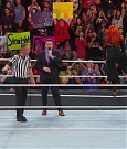 WWE_TLC_2016_PPV_720p_WEB_h264-HEEL_mp40096.jpg