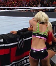 WWE_TLC_2016_PPV_720p_WEB_h264-HEEL_mp40518.jpg