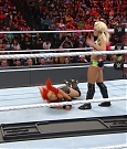 WWE_TLC_2016_PPV_720p_WEB_h264-HEEL_mp40526.jpg