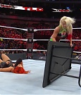 WWE_TLC_2016_PPV_720p_WEB_h264-HEEL_mp40540.jpg