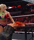 WWE_TLC_2016_PPV_720p_WEB_h264-HEEL_mp40601.jpg