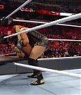 WWE_TLC_2016_PPV_720p_WEB_h264-HEEL_mp40955.jpg