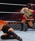 WWE_TLC_2016_PPV_720p_WEB_h264-HEEL_mp40986.jpg