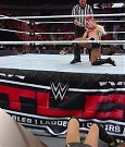 WWE_TLC_2016_PPV_720p_WEB_h264-HEEL_mp41068.jpg