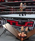 WWE_TLC_2016_PPV_720p_WEB_h264-HEEL_mp41071.jpg