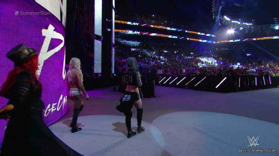 WWE_SummerSlam_2015_720p_WEB_h264-WD_mp40115.jpg