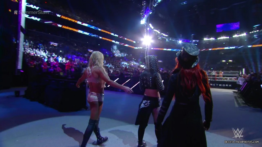 WWE_SummerSlam_2015_720p_WEB_h264-WD_mp40118.jpg