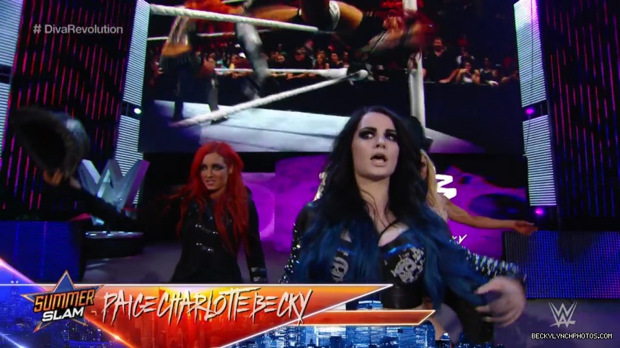 WWE_SummerSlam_2015_720p_WEB_h264-WD_mp40132.jpg