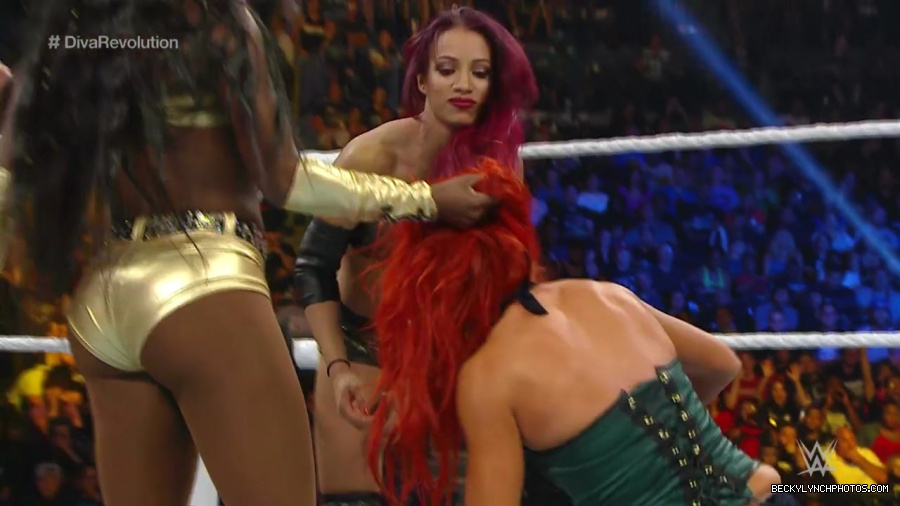 WWE_SummerSlam_2015_720p_WEB_h264-WD_mp40345.jpg