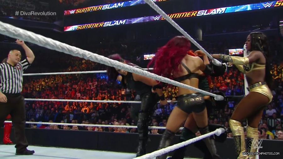 WWE_SummerSlam_2015_720p_WEB_h264-WD_mp40369.jpg