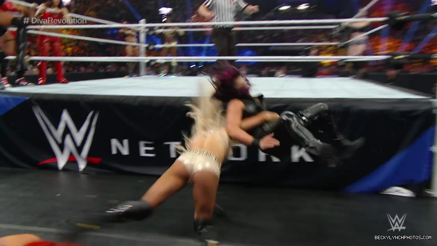 WWE_SummerSlam_2015_720p_WEB_h264-WD_mp40418.jpg
