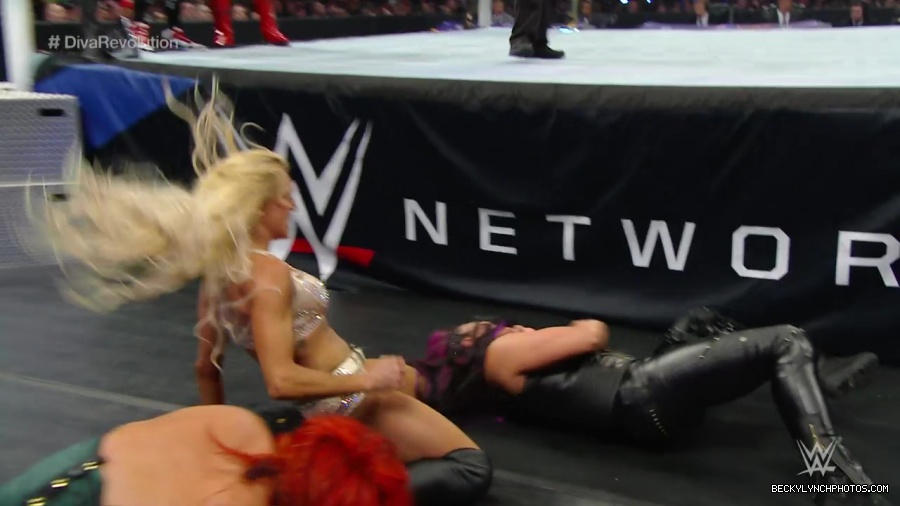 WWE_SummerSlam_2015_720p_WEB_h264-WD_mp40419.jpg