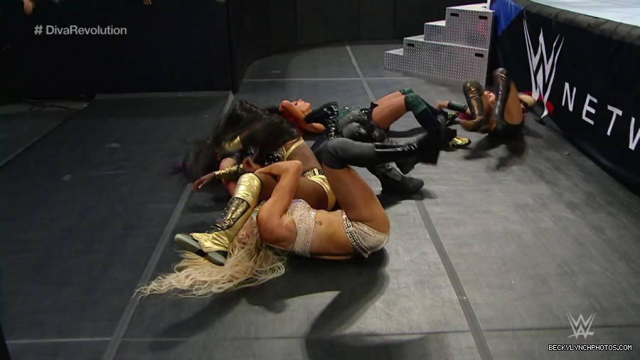 WWE_SummerSlam_2015_720p_WEB_h264-WD_mp40430.jpg