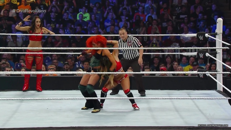 WWE_SummerSlam_2015_720p_WEB_h264-WD_mp40576.jpg